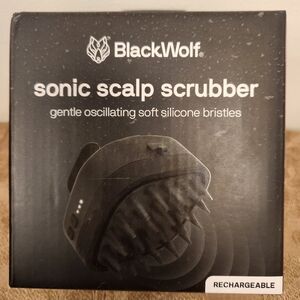 Black Wolf Sonic Scalp scrubber Oscillating soft silicone bristles